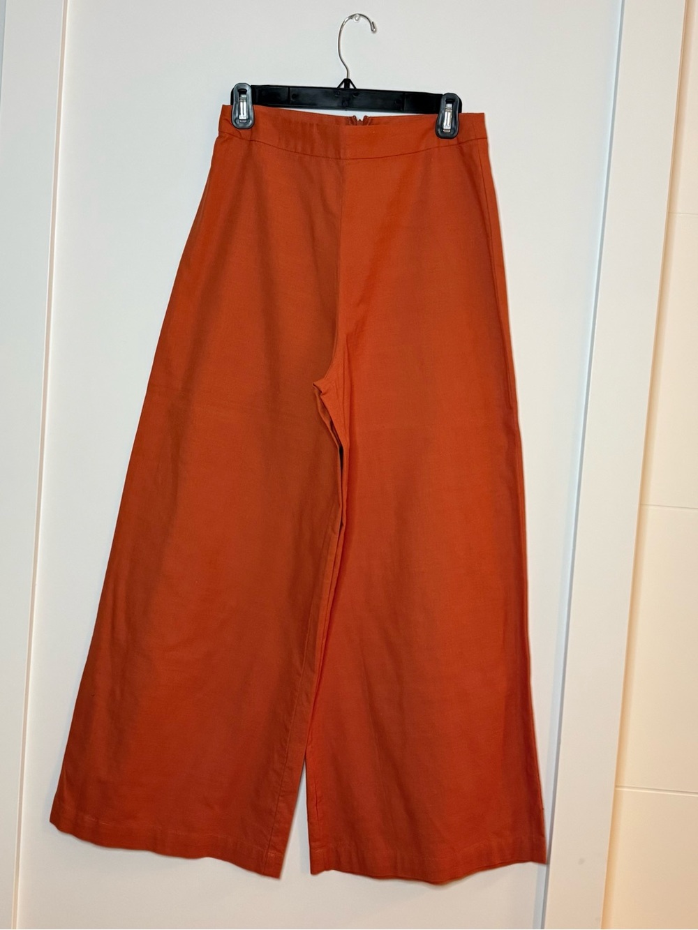 Gaia Linen Set - Picture 2 of 10